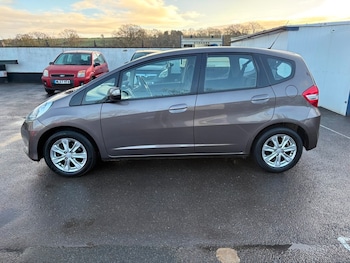 Used Honda Jazz 2012 for sale - 77384958: Photo