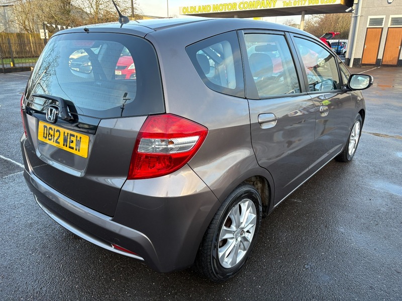 Used Honda Jazz 2012 for sale - 77384958: Photo 7