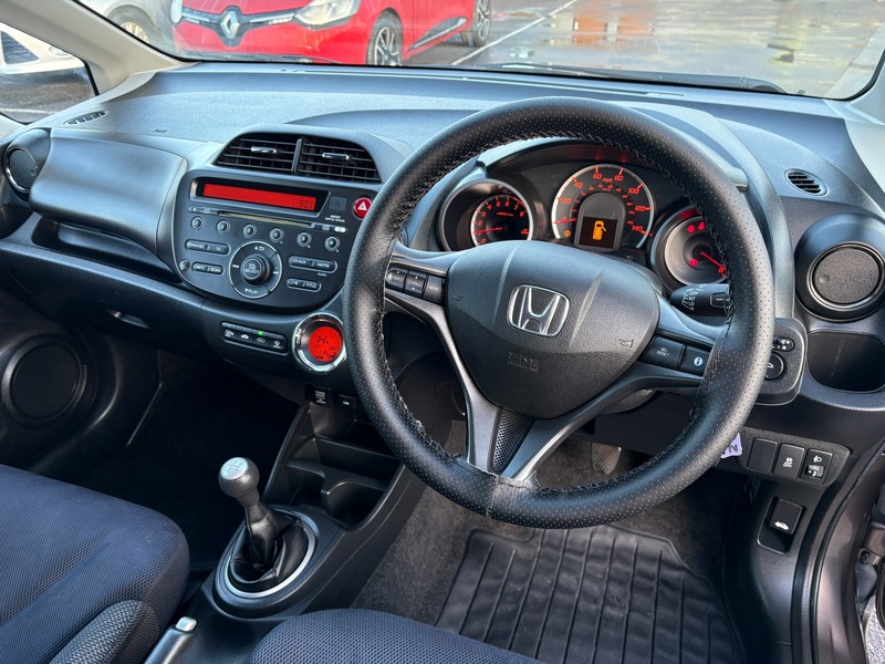 Used Honda Jazz 2012 for sale - 77384958: Photo 9