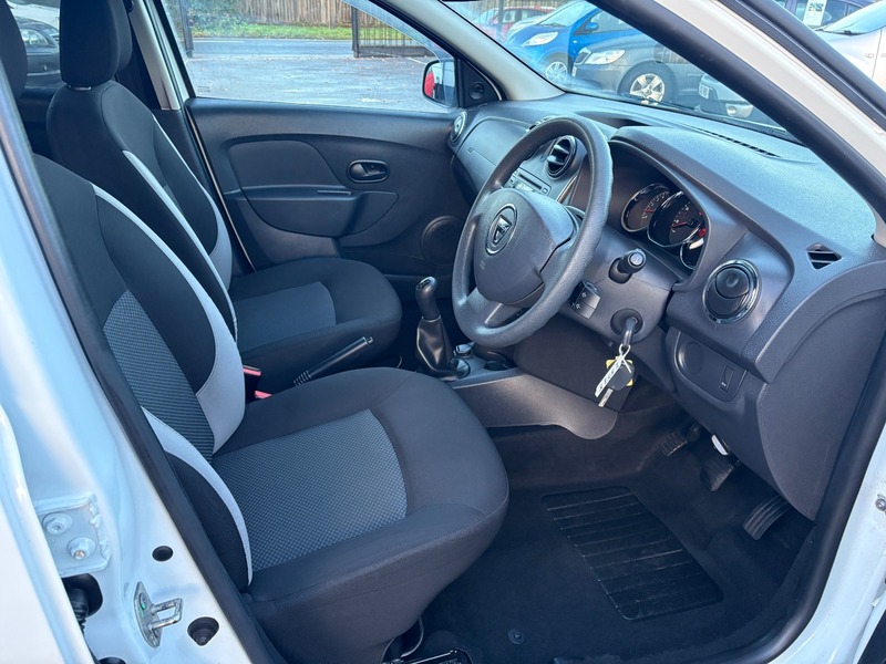 Used Dacia Logan MCV 2016 for sale - 76740885: Photo 10