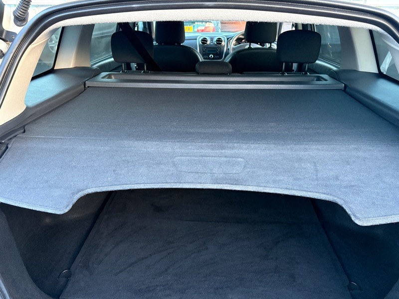 Used Dacia Logan MCV 2016 for sale - 76740885: Photo 13