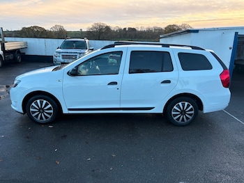 Used Dacia Logan MCV 2016 for sale - 76740885: Photo