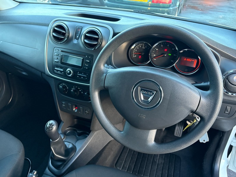 Used Dacia Logan MCV 2016 for sale - 76740885: Photo 9