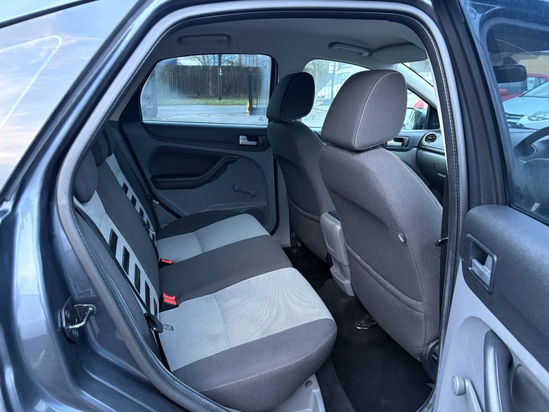 Used Ford Focus 2009 for sale - 77288755: Photo 11