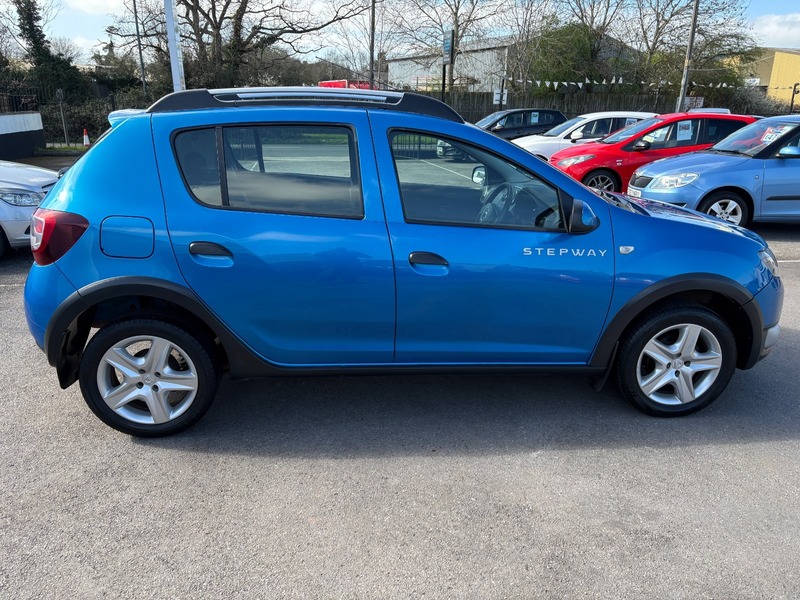 Used Dacia Sandero 2014 for sale - 77920967: Photo 8