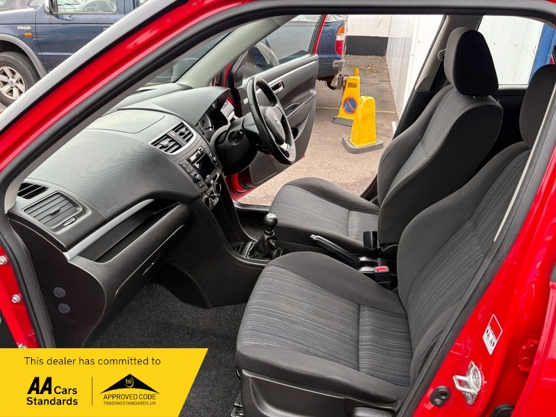 Used Suzuki Swift 2013 for sale - 77213224: Photo 12