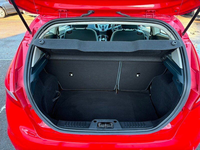 Used Ford Fiesta 2012 for sale - 76798924: Photo 12