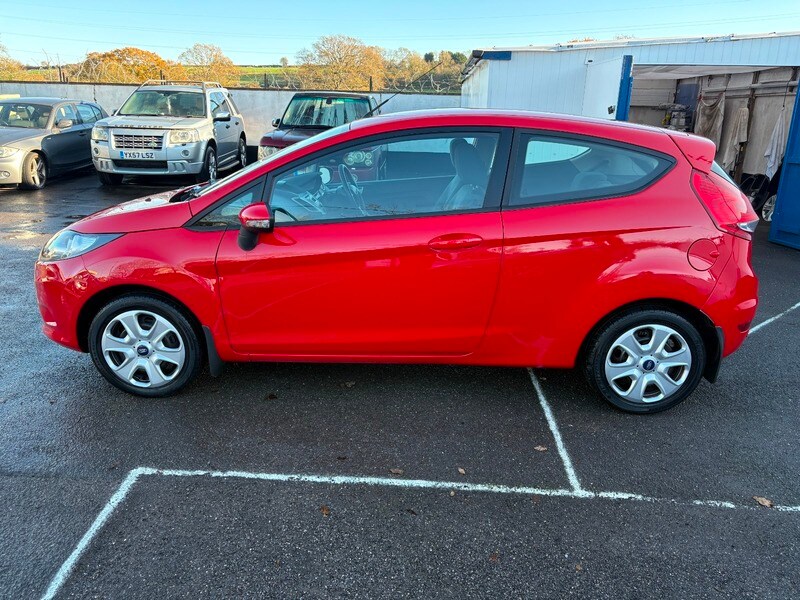 Used Ford Fiesta 2012 for sale - 76798924: Photo 4
