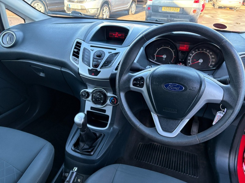 Used Ford Fiesta 2012 for sale - 76798924: Photo 9