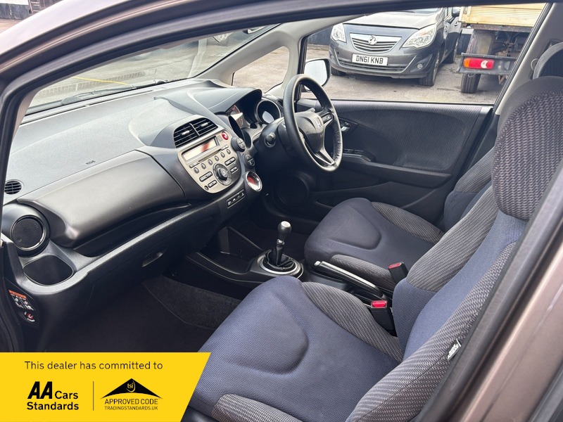 Used Honda Jazz 2012 for sale - 77735333: Photo 14