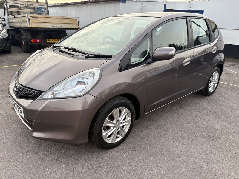 Used Honda Jazz 2012 for sale - 77735333: Photo 3