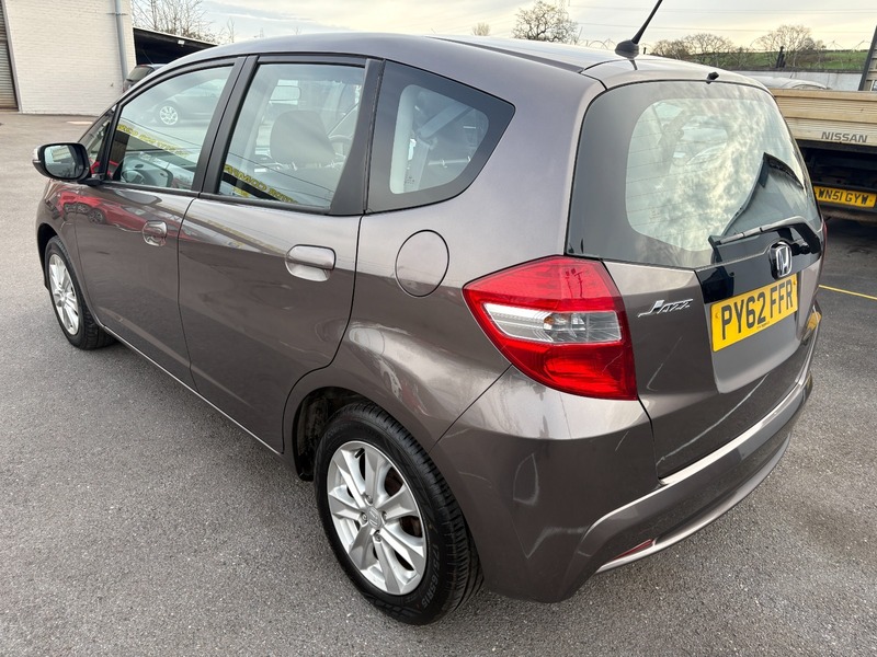 Used Honda Jazz 2012 for sale - 77735333: Photo 5