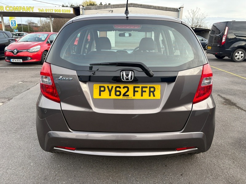Used Honda Jazz 2012 for sale - 77735333: Photo 6
