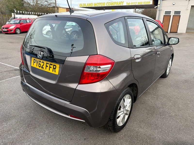 Used Honda Jazz 2012 for sale - 77735333: Photo 7