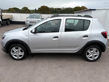 Used Dacia Sandero Stepway 2015 for sale - 76267540: Photo