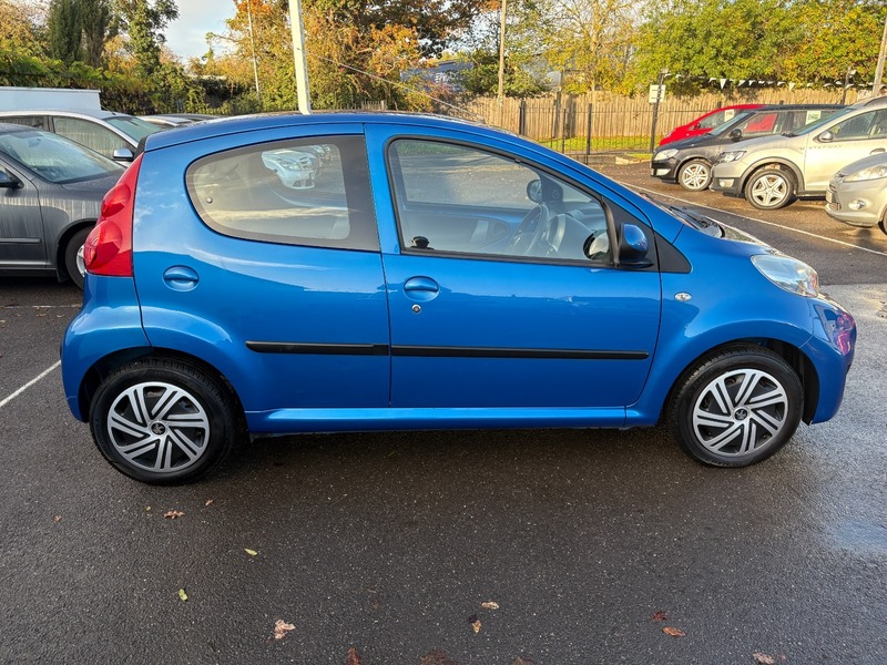 Used Peugeot 107 2011 for sale - 76368374: Photo 8