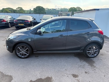 Used Mazda Mazda2 2013 for sale - 78525843: Photo