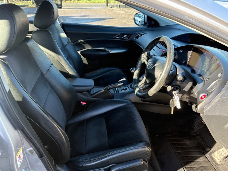 Used Honda Civic 2011 for sale - 77437920: Photo 10