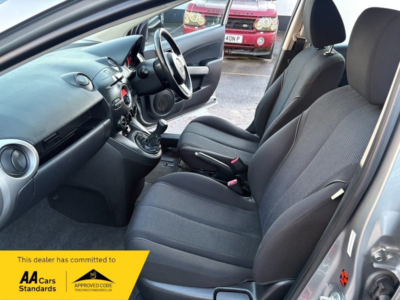 Used Mazda Mazda2 2011 for sale - 76896666: Photo 14