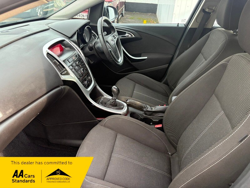 Used Vauxhall Astra 2013 for sale - 77465435: Photo 14
