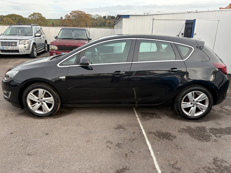 Used Vauxhall Astra 2013 for sale - 77465435: Photo 4