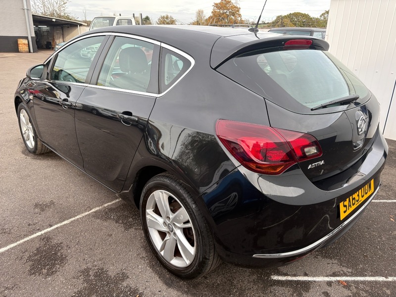 Used Vauxhall Astra 2013 for sale - 77465435: Photo 5