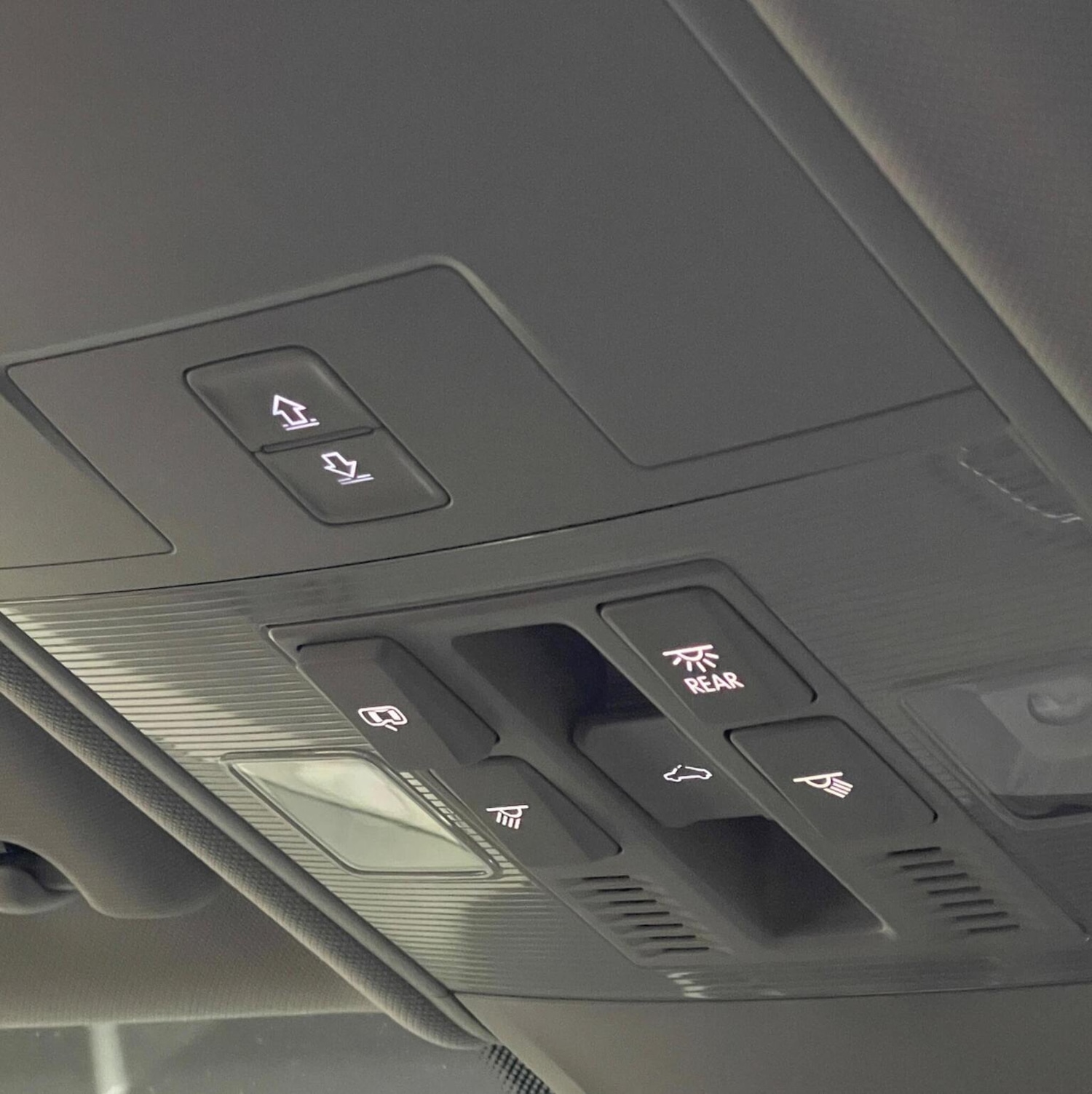 Used Volkswagen Tiguan 2020 for sale - 78004377: Photo 36