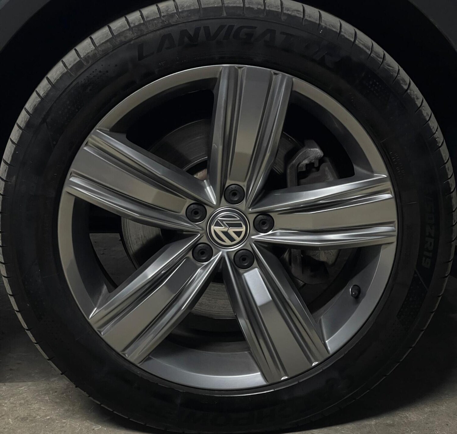 Used Volkswagen Tiguan 2020 for sale - 78004377: Photo 51