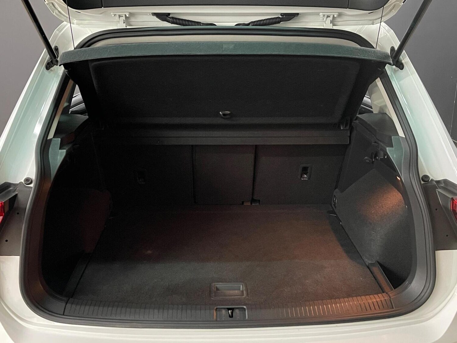 Used Volkswagen Tiguan 2020 for sale - 78004377: Photo 52