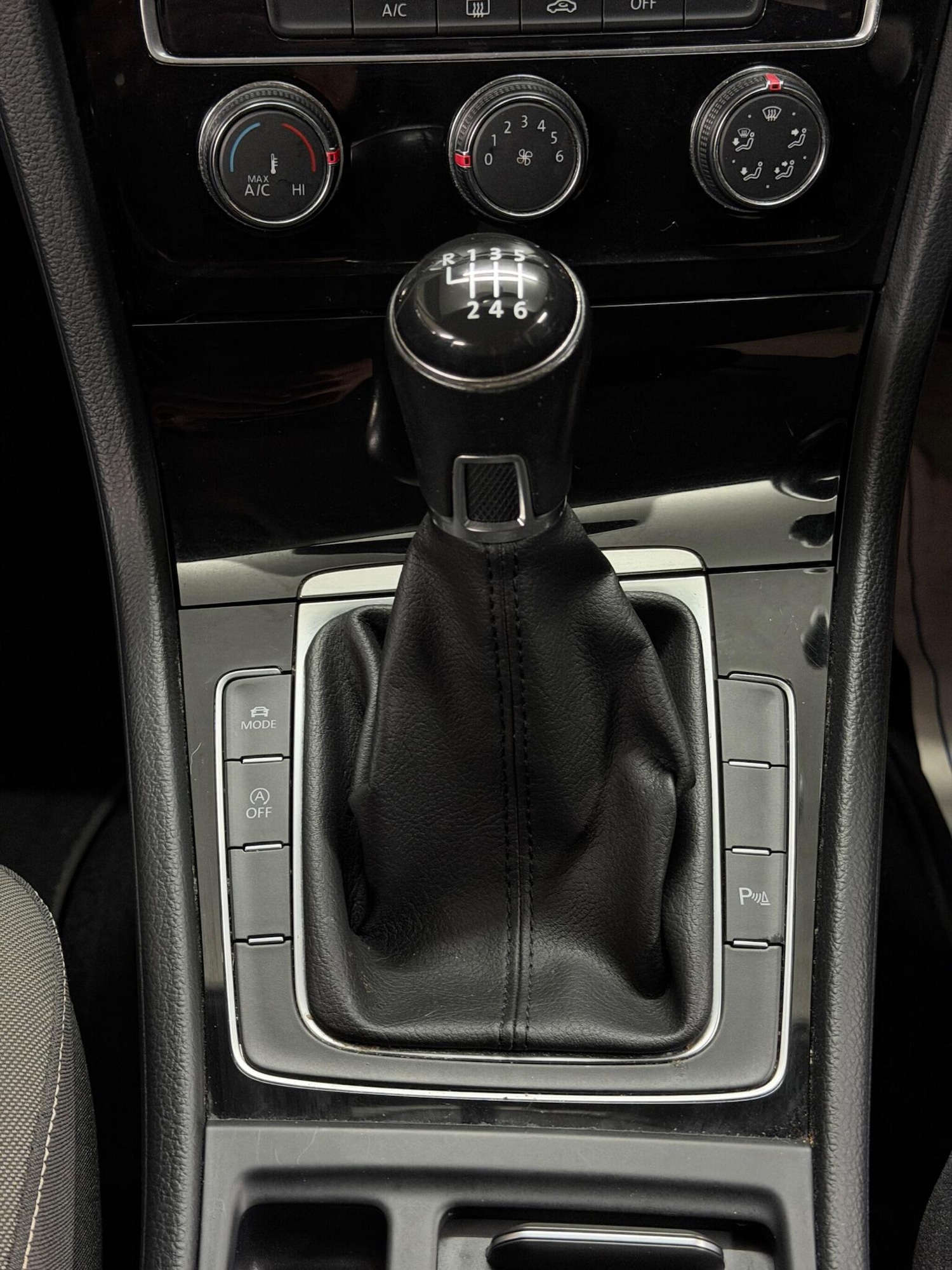 Used Volkswagen Golf 2014 for sale - 78004482: Photo 16