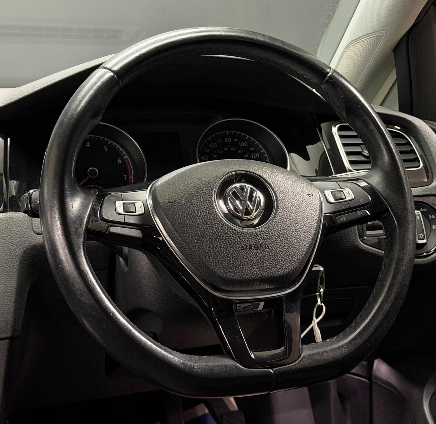 Used Volkswagen Golf 2014 for sale - 78004482: Photo 21