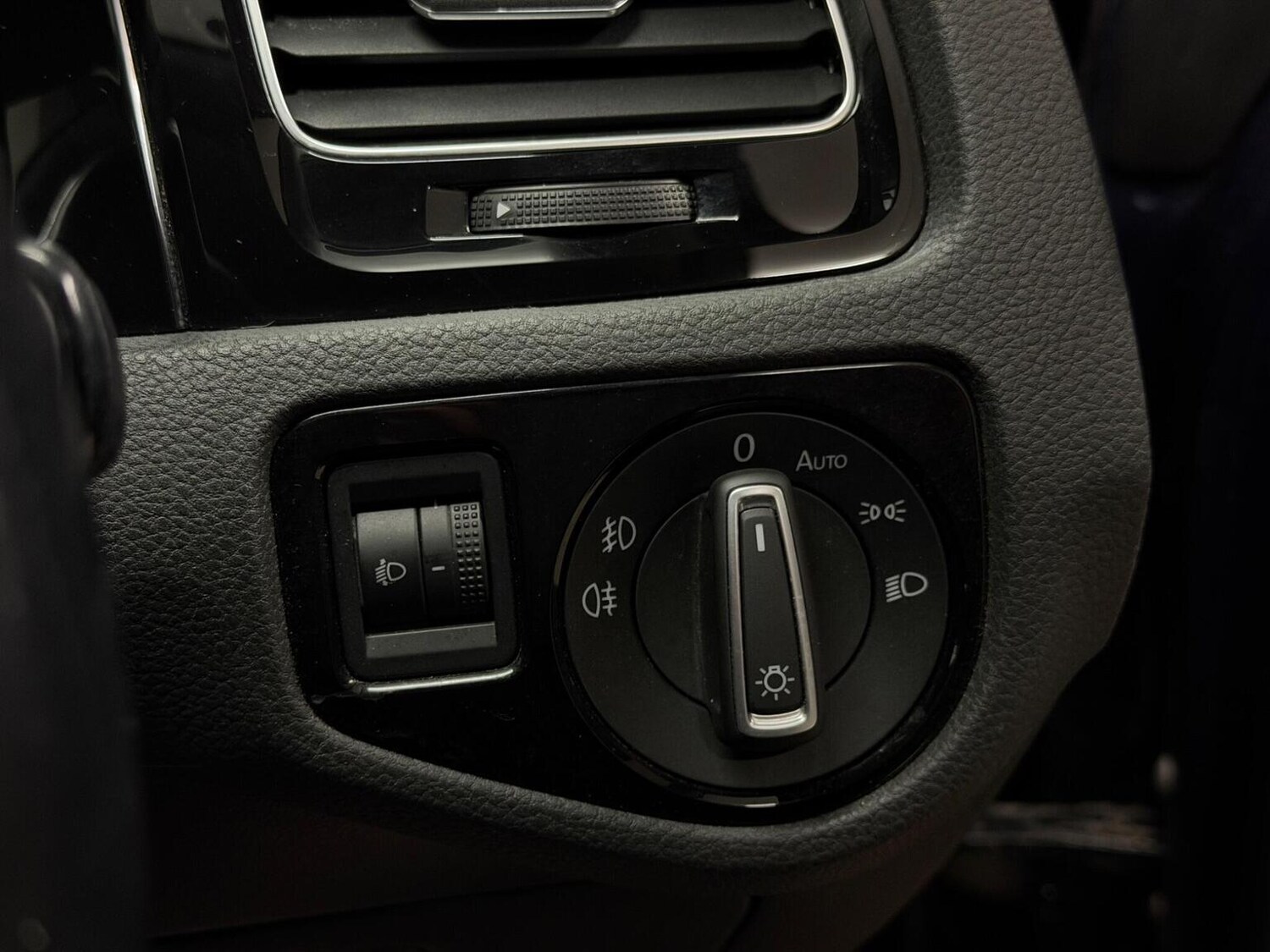 Used Volkswagen Golf 2014 for sale - 78004482: Photo 31