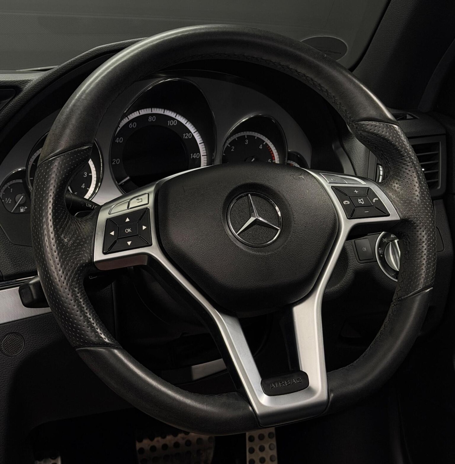 Used Mercedes-Benz E Class 2012 for sale - 78004558: Photo 26