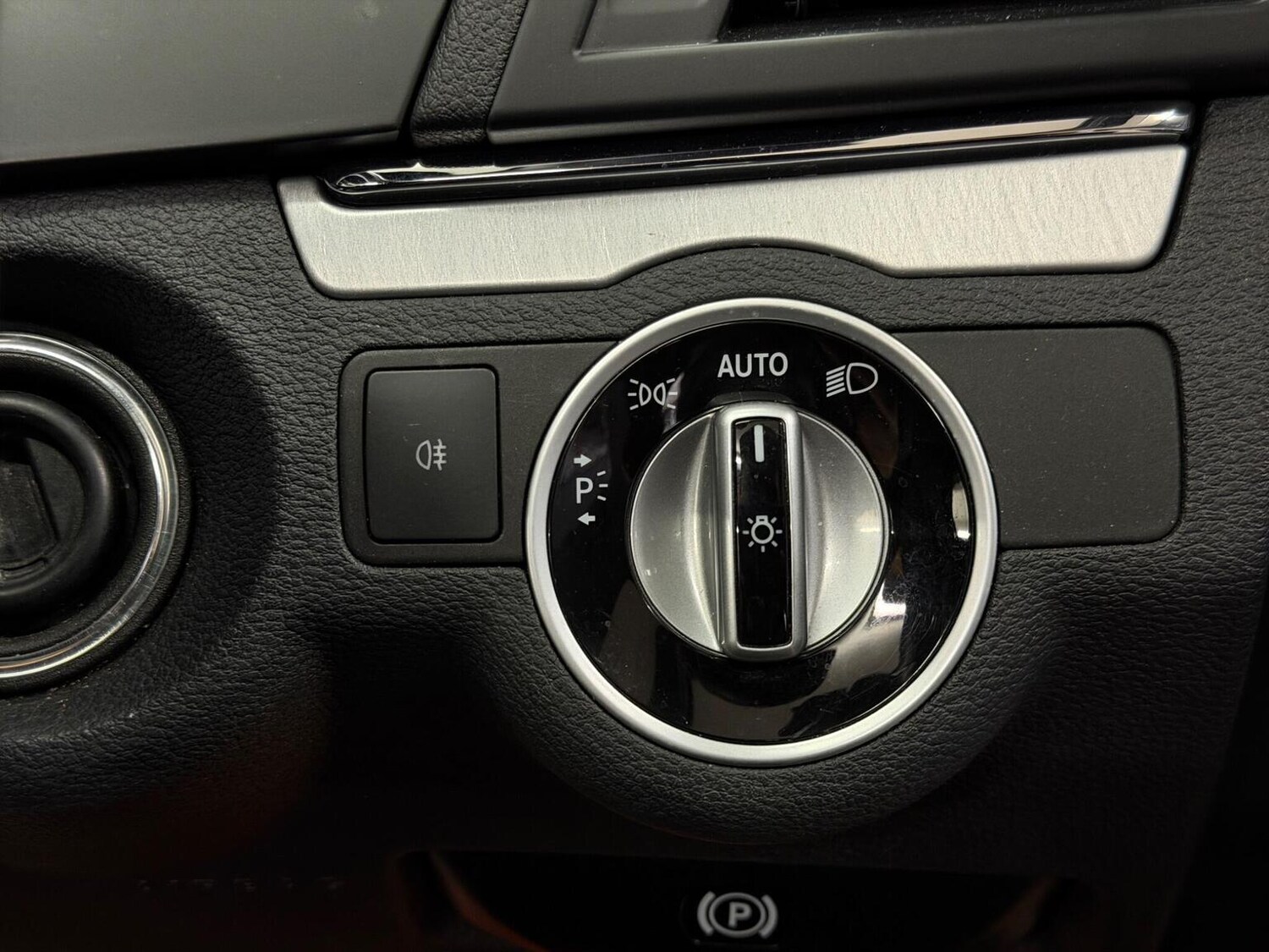 Used Mercedes-Benz E Class 2012 for sale - 78004558: Photo 36