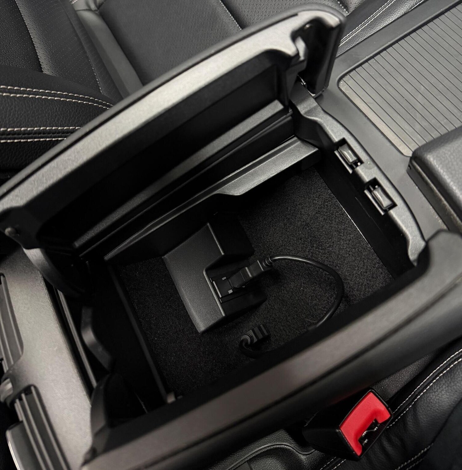 Used Mercedes-Benz E Class 2012 for sale - 78004558: Photo 39