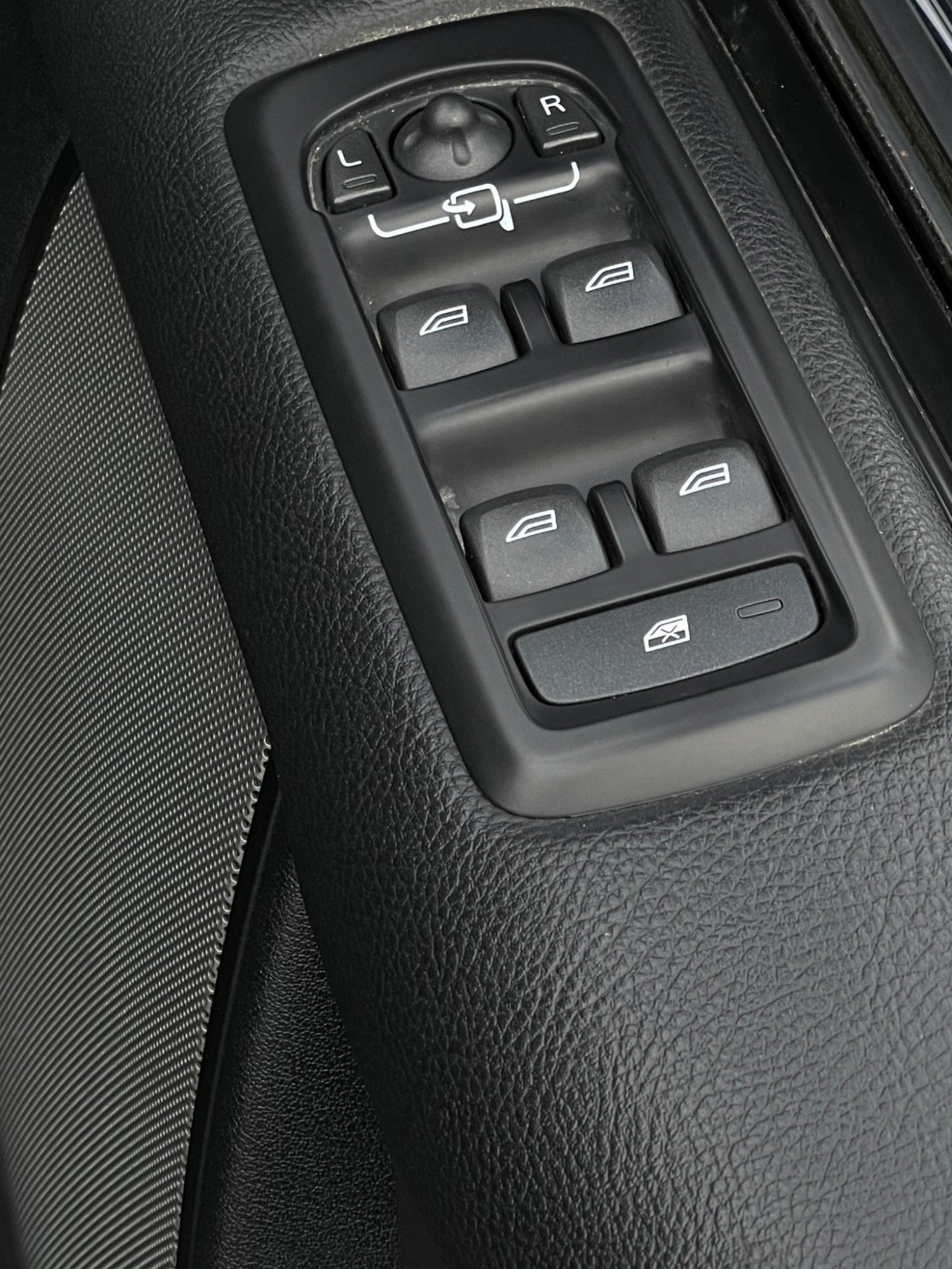 Used Land Rover Discovery 4 2011 for sale - 78004617: Photo 24