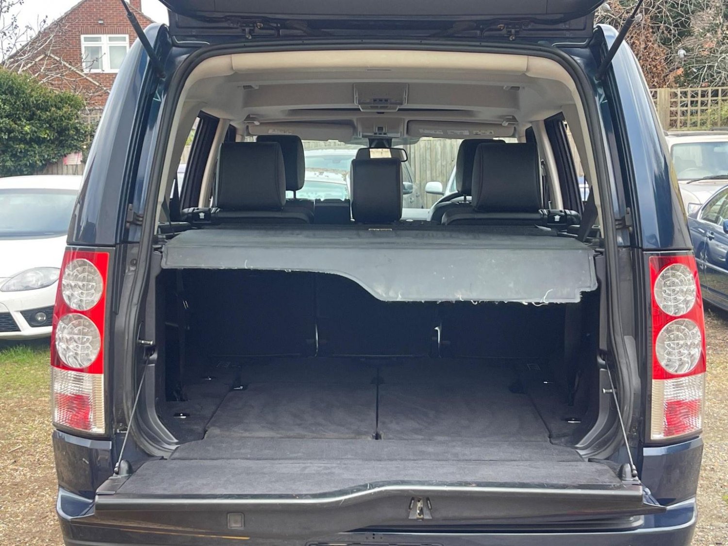 Used Land Rover Discovery 4 2011 for sale - 78004617: Photo 30