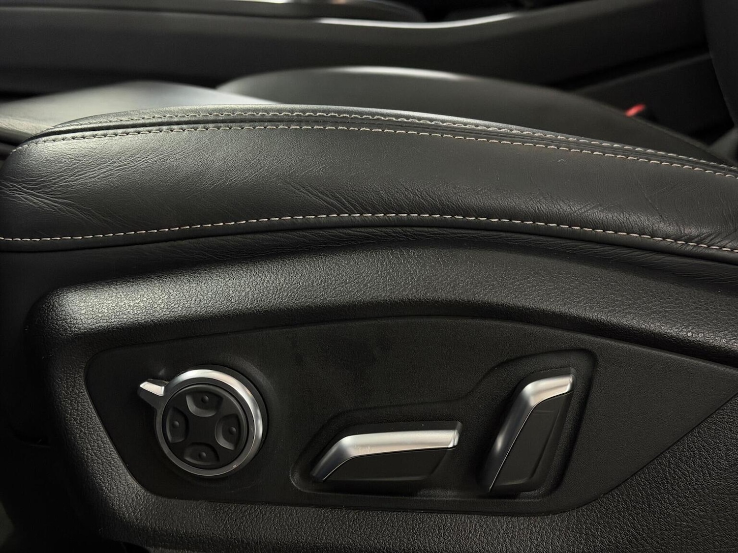 Used Audi SQ7 2017 for sale - 78004598: Photo 16