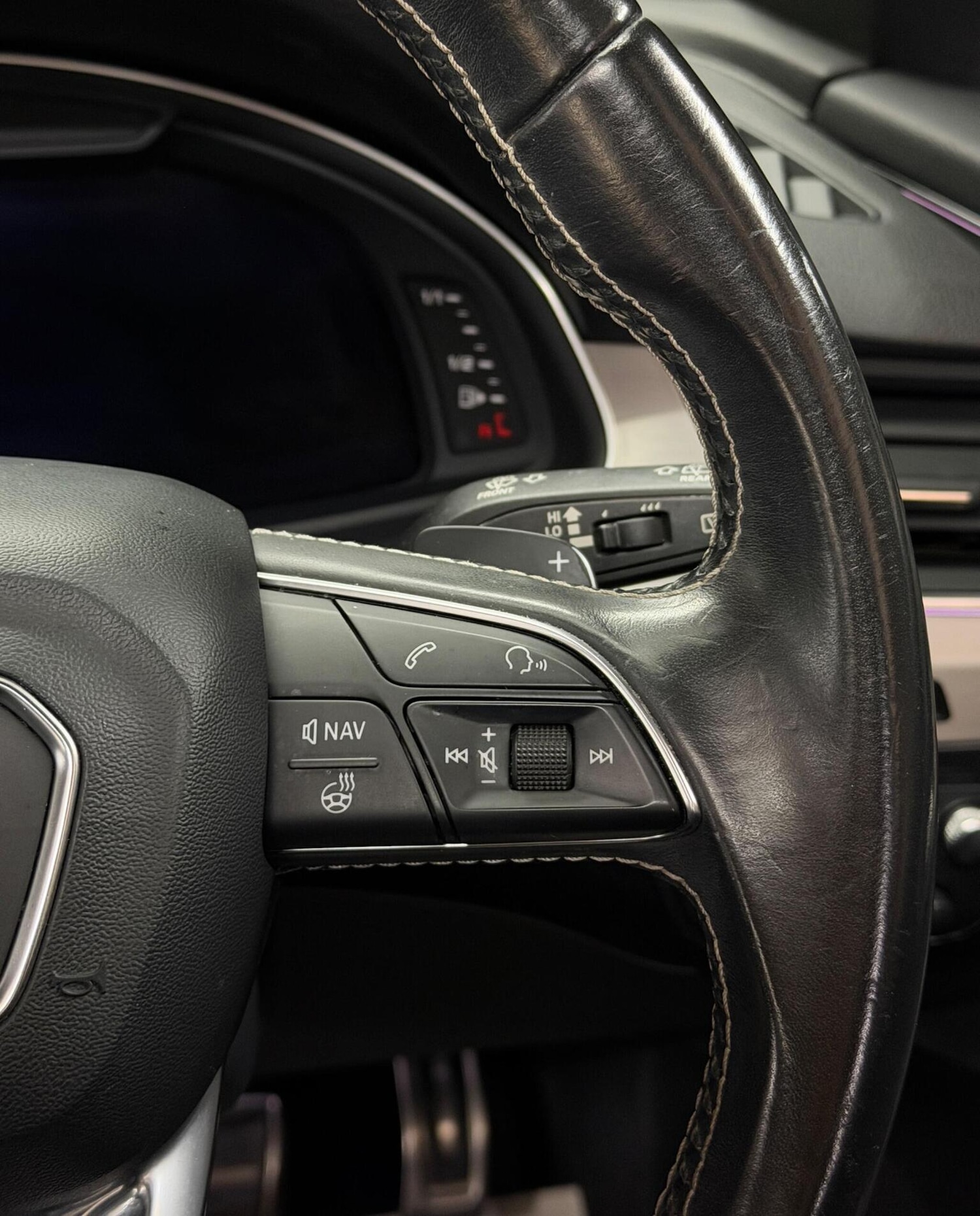 Used Audi SQ7 2017 for sale - 78004598: Photo 22