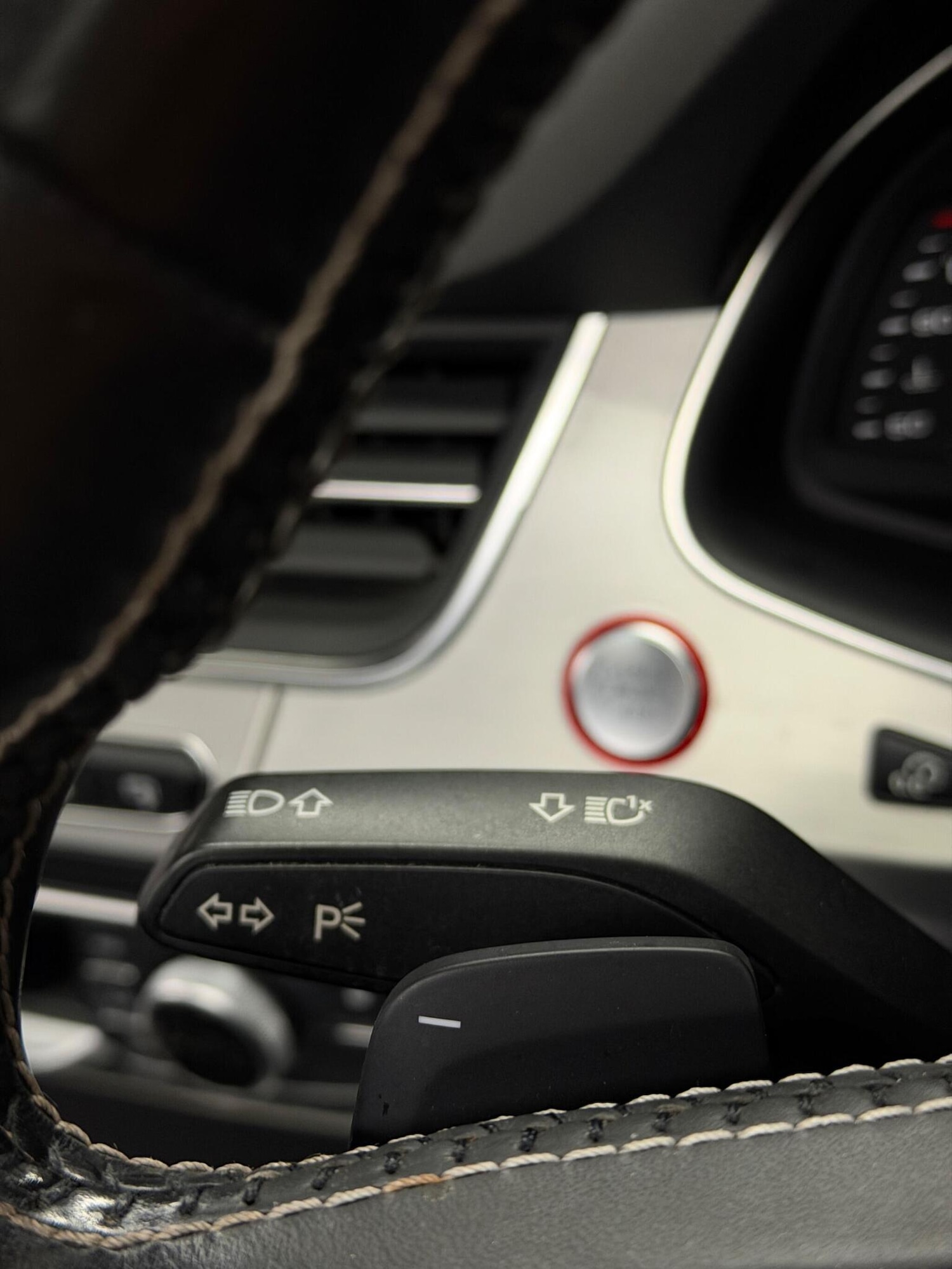 Used Audi SQ7 2017 for sale - 78004598: Photo 24