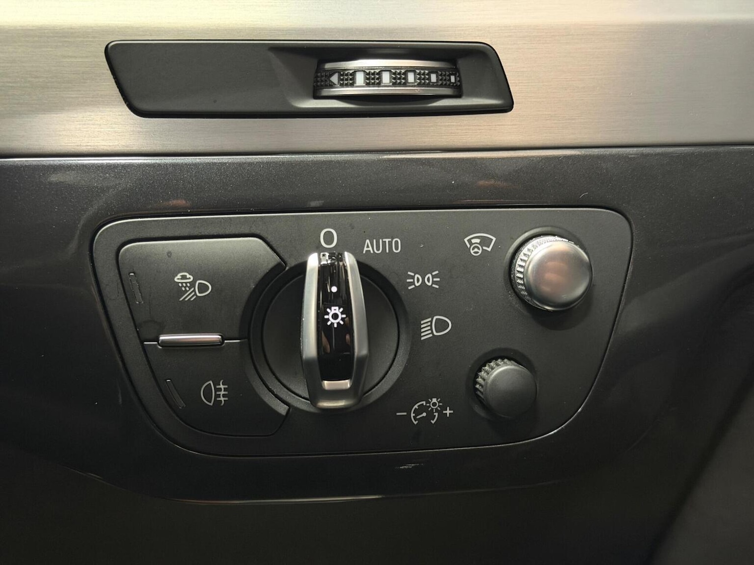 Used Audi SQ7 2017 for sale - 78004598: Photo 37