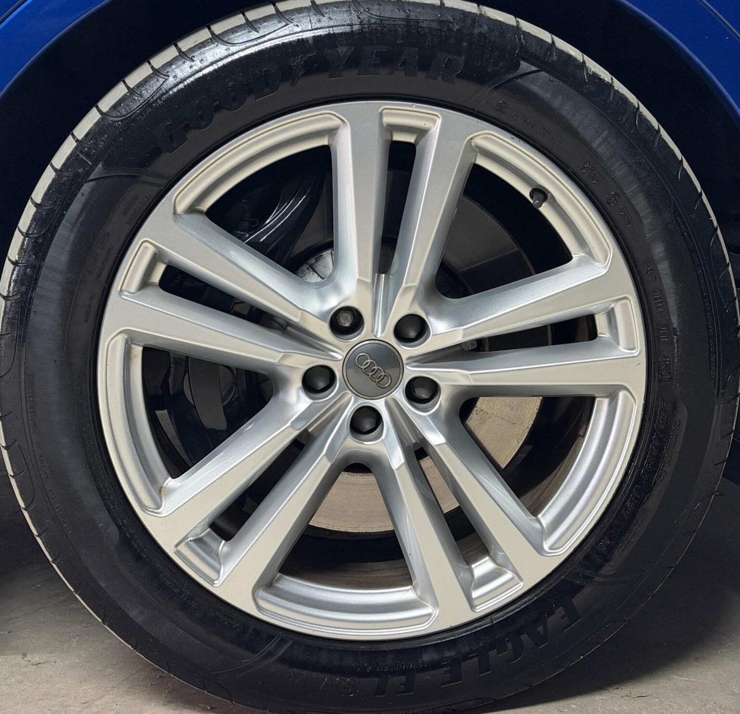 Used Audi SQ7 2017 for sale - 78004598: Photo 57