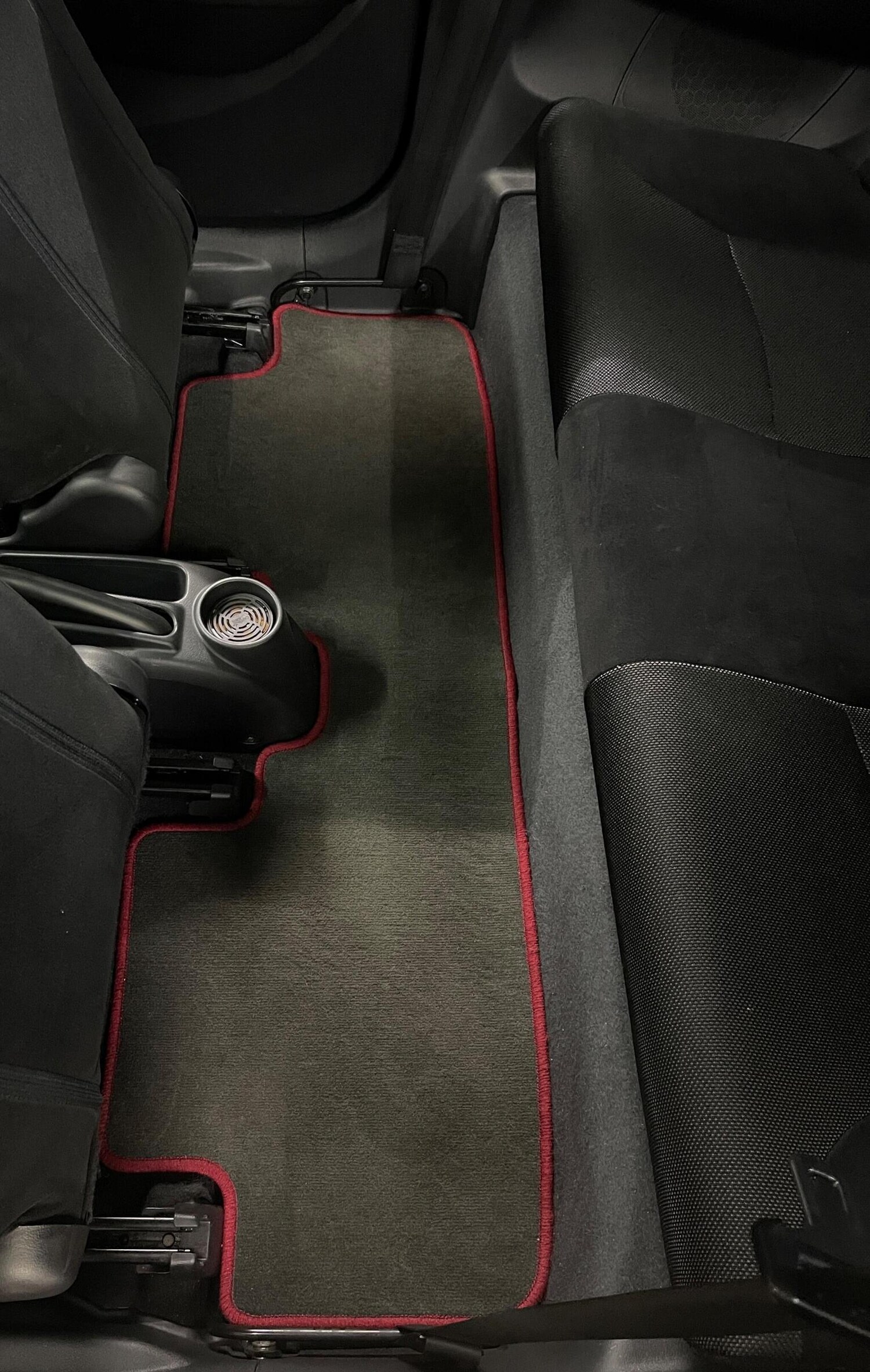 Used Honda Civic 2004 for sale - 78004378: Photo 29