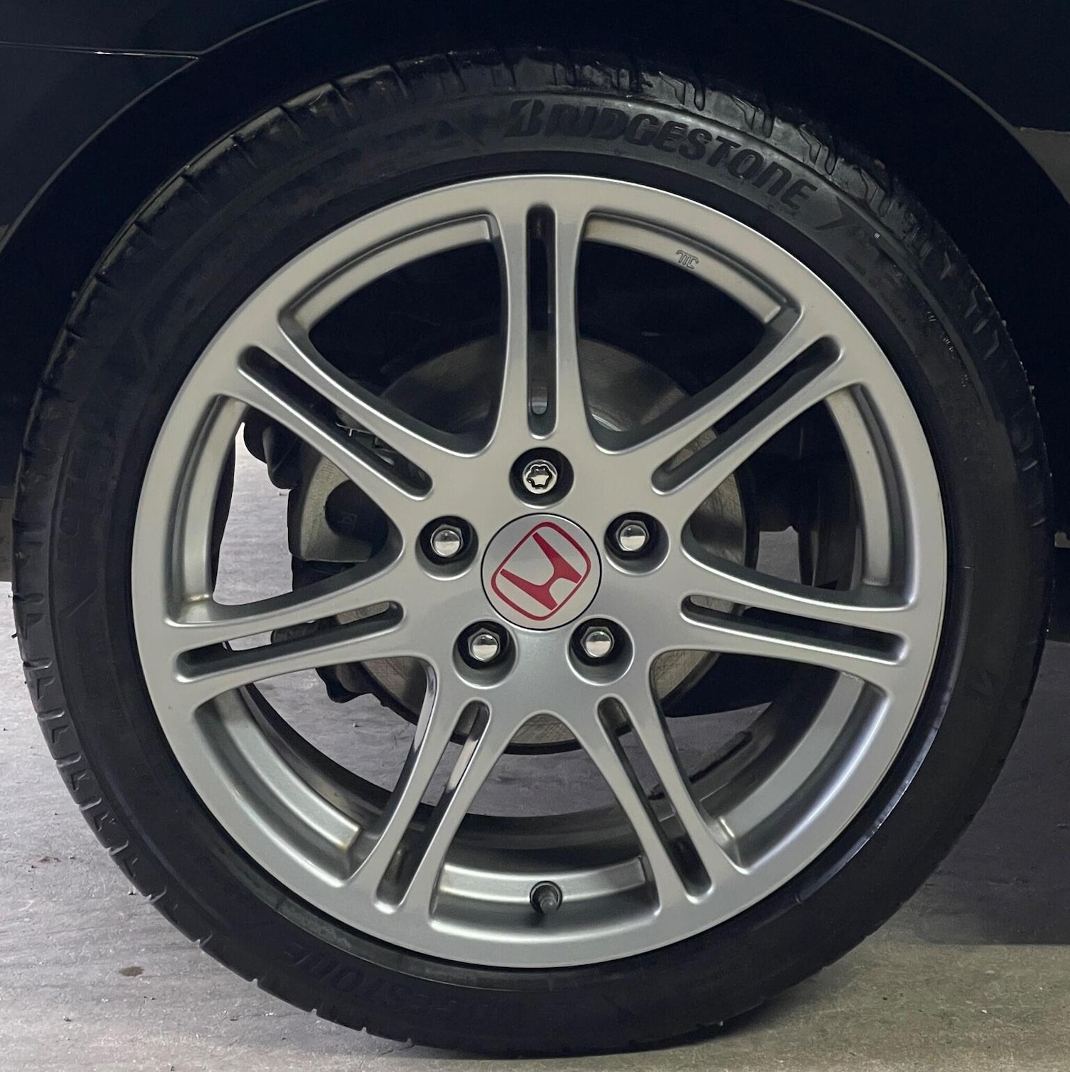 Used Honda Civic 2004 for sale - 78004378: Photo 34