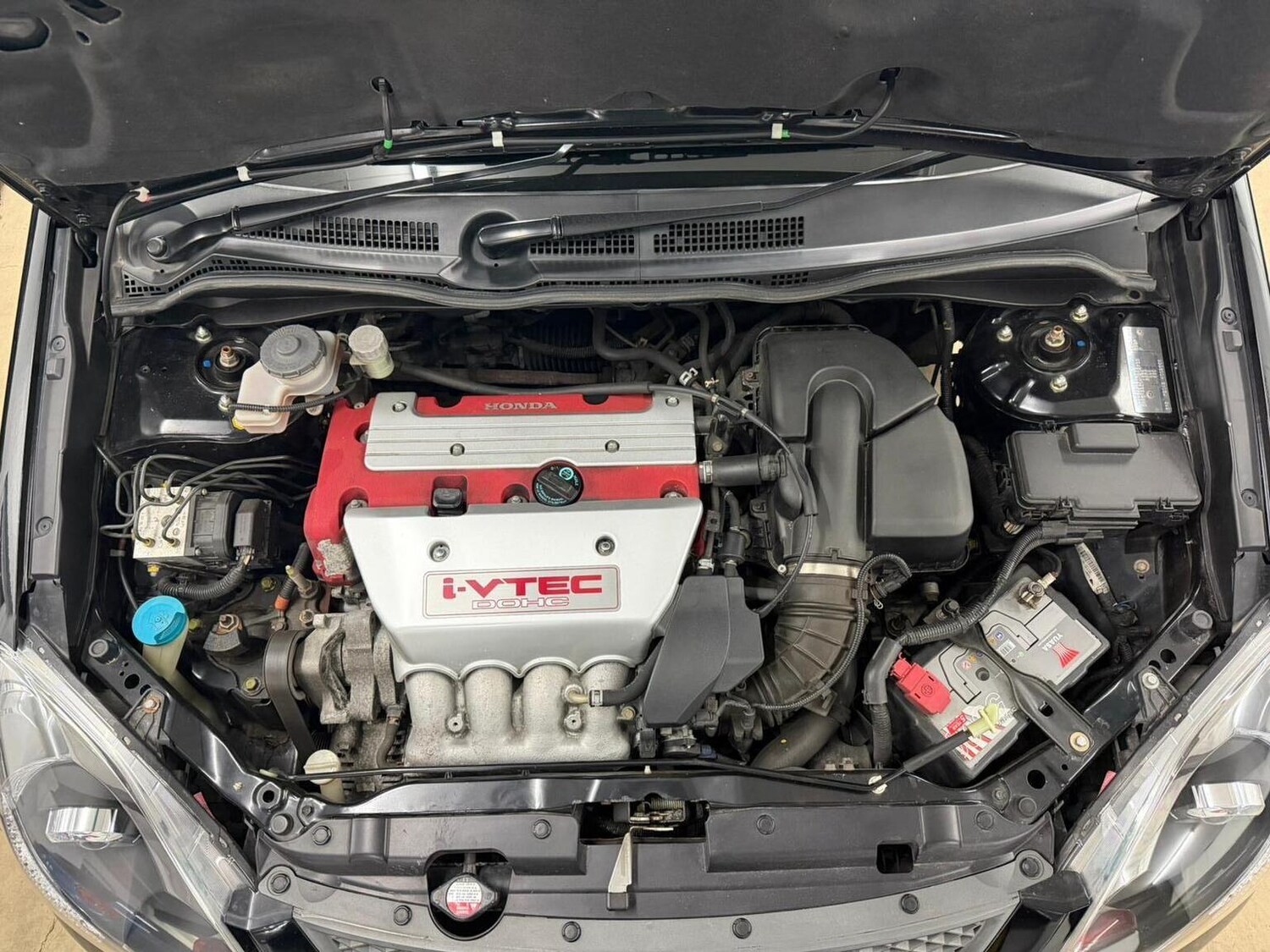 Used Honda Civic 2004 for sale - 78004378: Photo 39