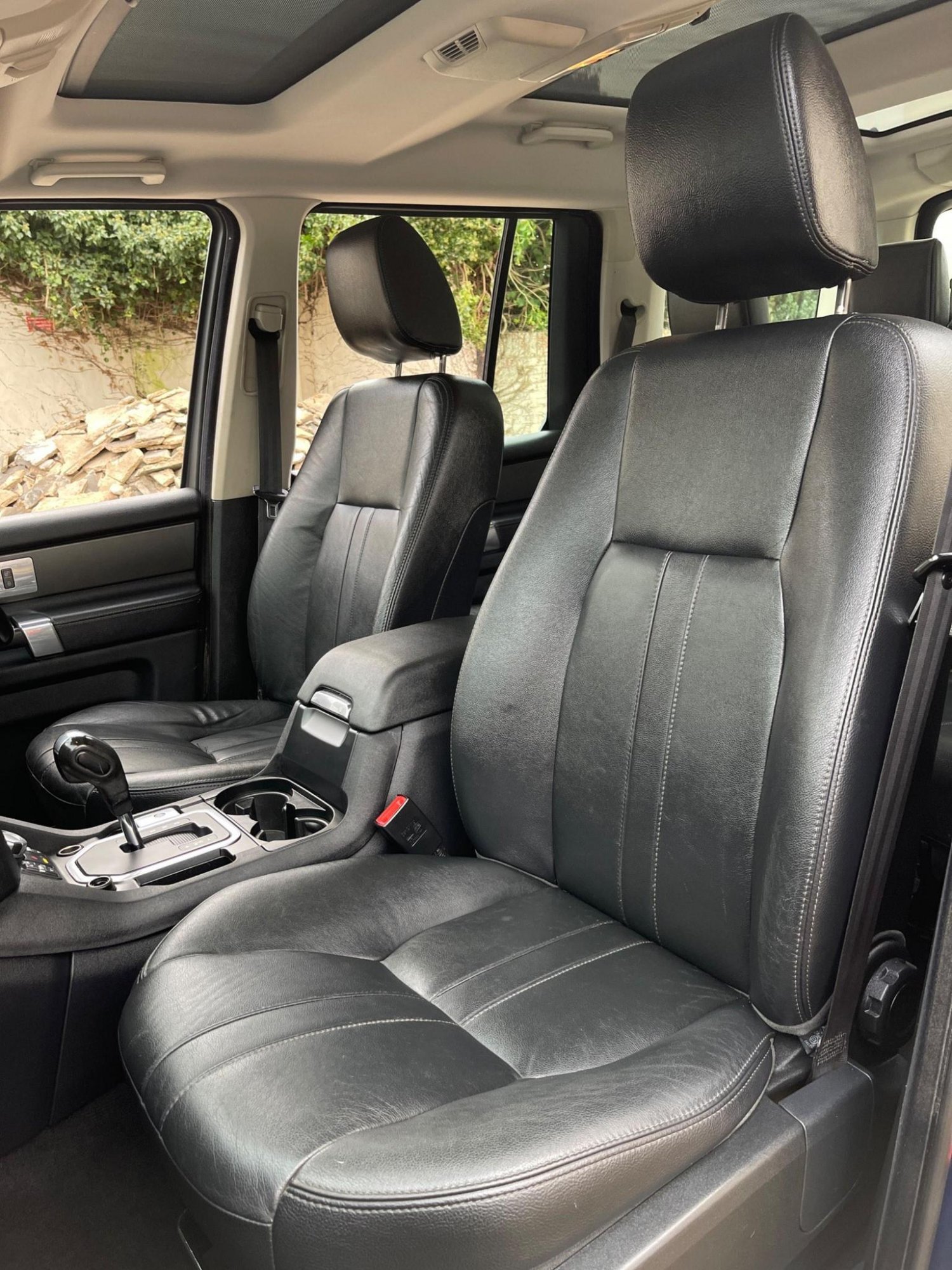 Used Land Rover Discovery 2011 for sale - 78182812: Photo 13