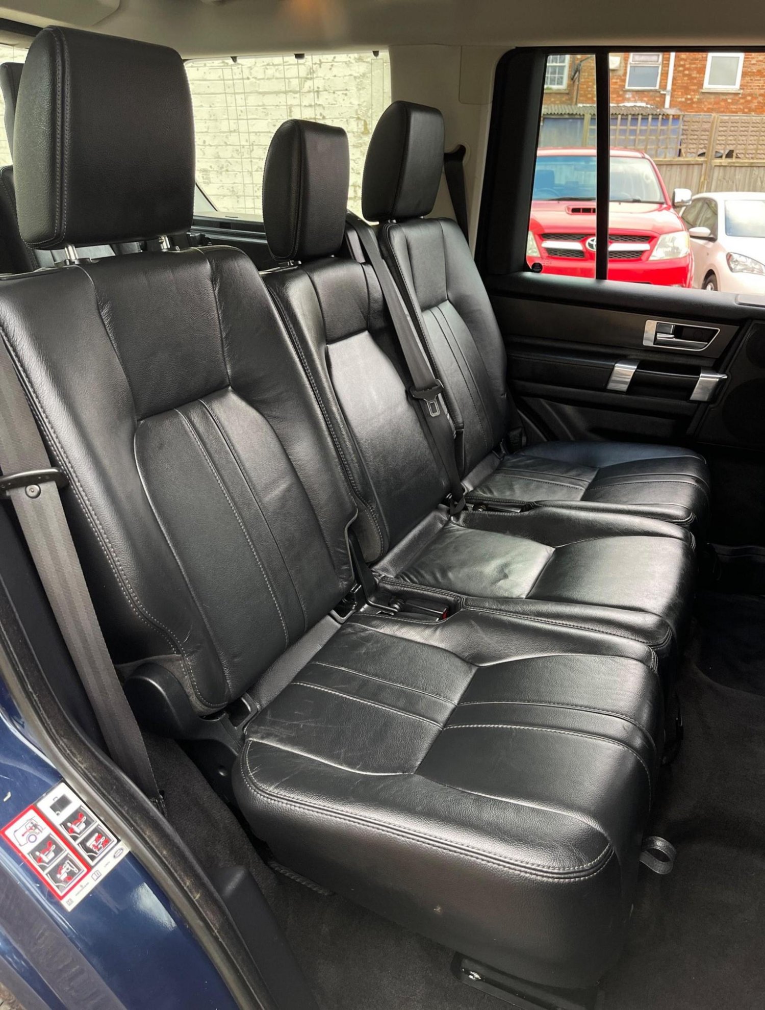 Used Land Rover Discovery 2011 for sale - 78182812: Photo 14