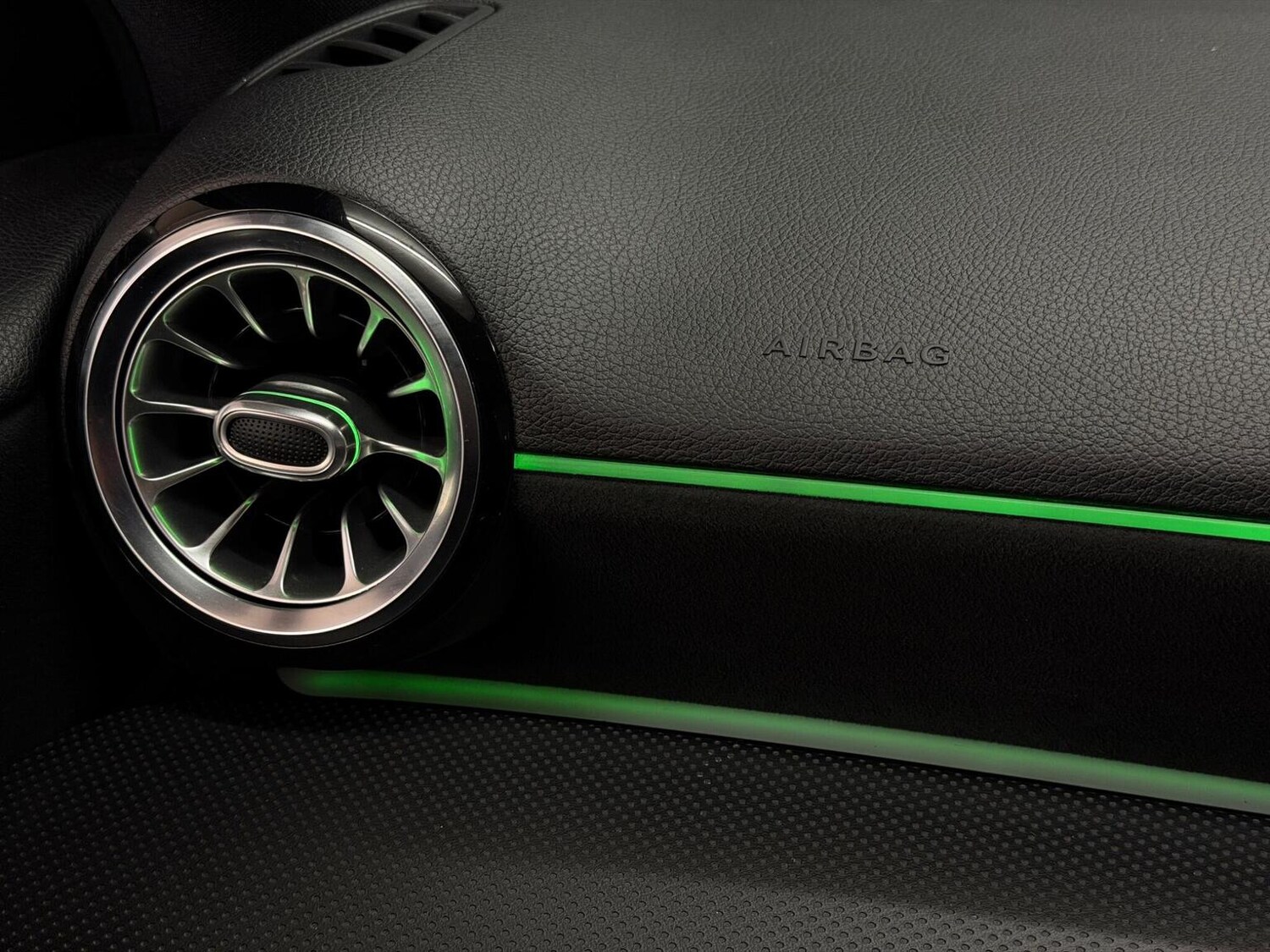 Used Mercedes-Benz A-Class 2019 for sale - 78004339: Photo 30