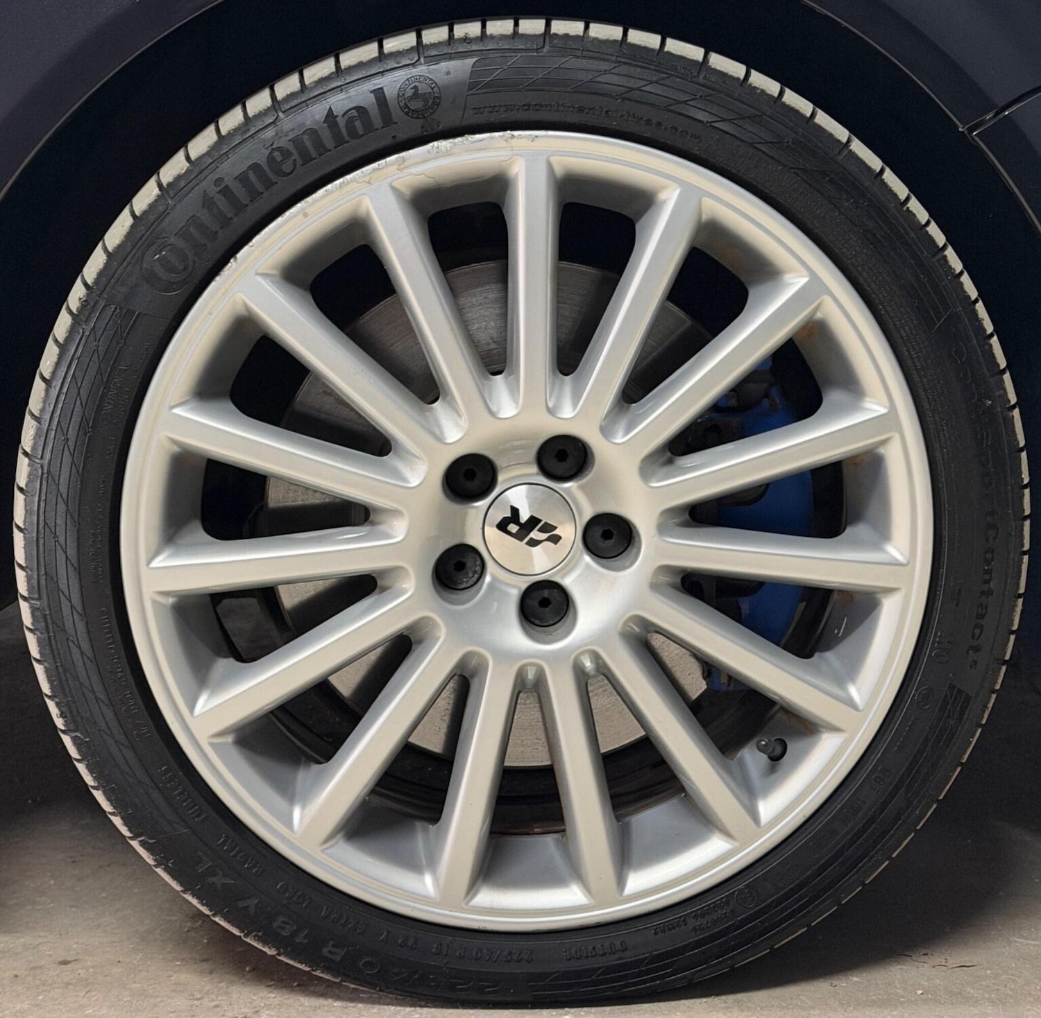 Used Volkswagen Golf 2003 for sale - 78056974: Photo 24