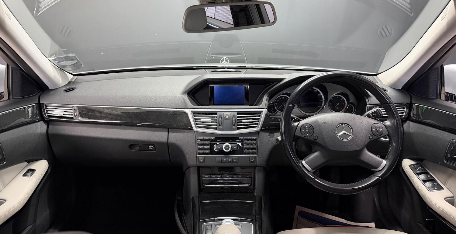 Used Mercedes-Benz E Class 2011 for sale - 78004528: Photo 36